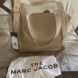 The Marc Jacobs “The Director” tote in Beige NWT